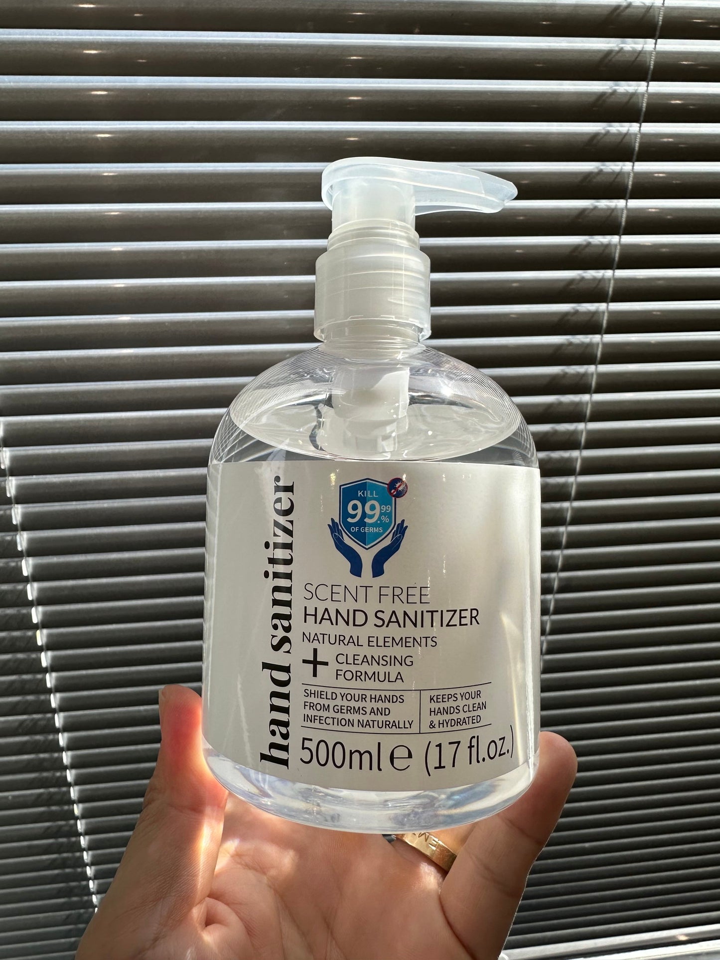 >> 2400 Bottles of Hand Sanitiser 500ml