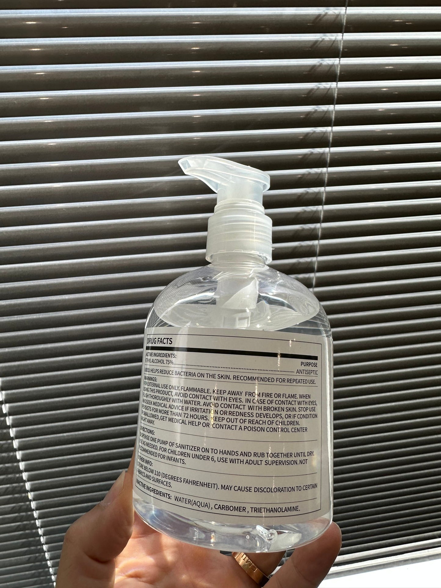 >> 2400 Bottles of Hand Sanitiser 500ml