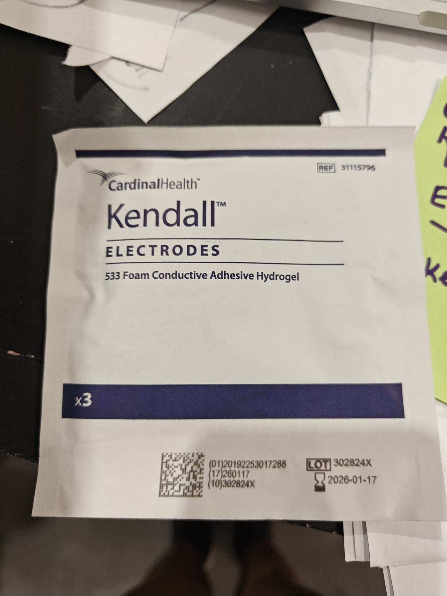 Kendall™ Electrodes (3-Pack) - Box of 20