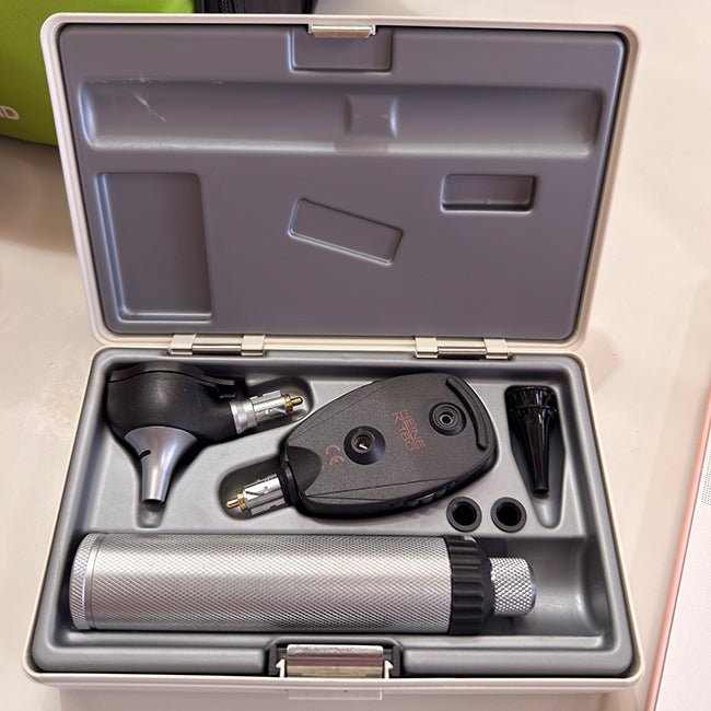 Heine 180 Otoscope Diagnostic Set