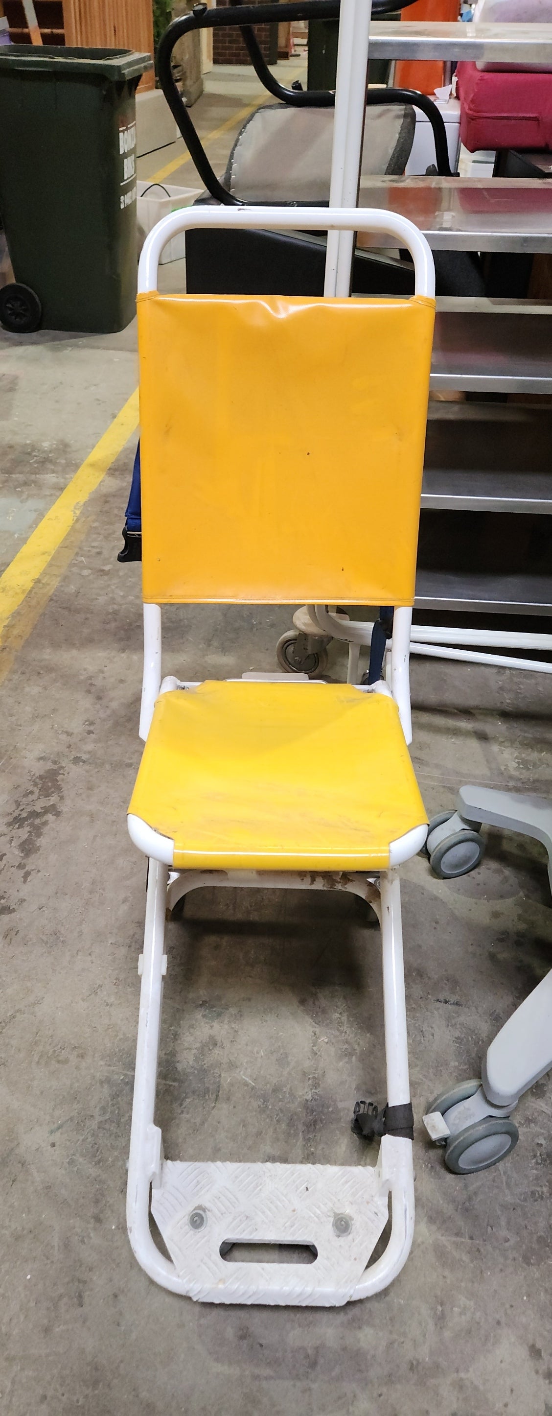 Emergency rescue chair